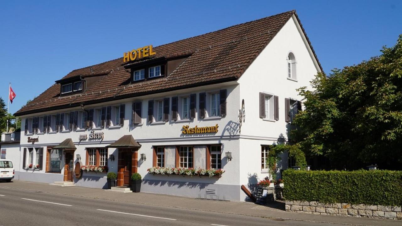 Hotel Restaurant Kreuz Kaiserstuhl Exterior photo